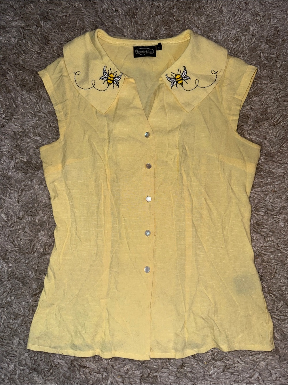 🐝 Voodoo Vixen Yellow Collared Blouse - Embroidered Bee Rockabilly Top 50s Style